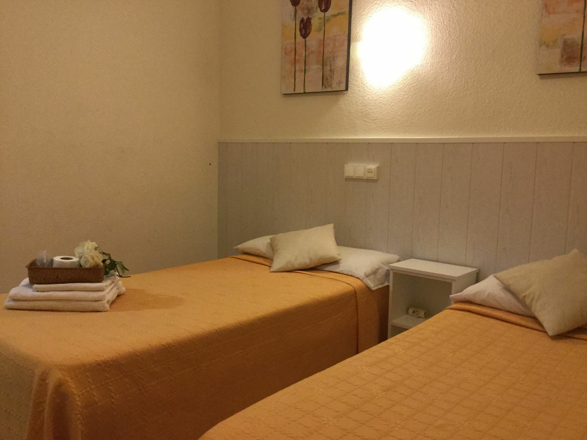 Hostal Albero By Gaiarooms Salamanca Eksteriør billede